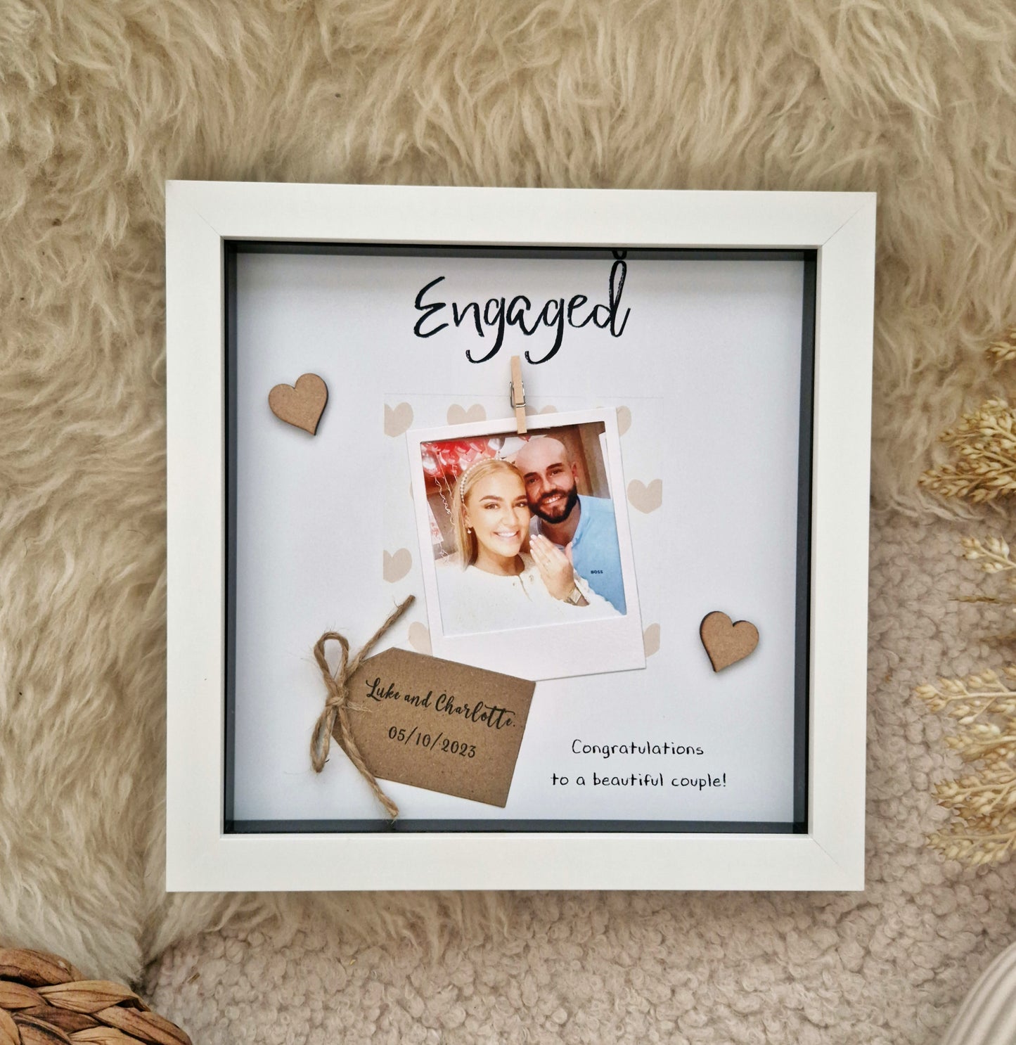 Personalised engagement frame