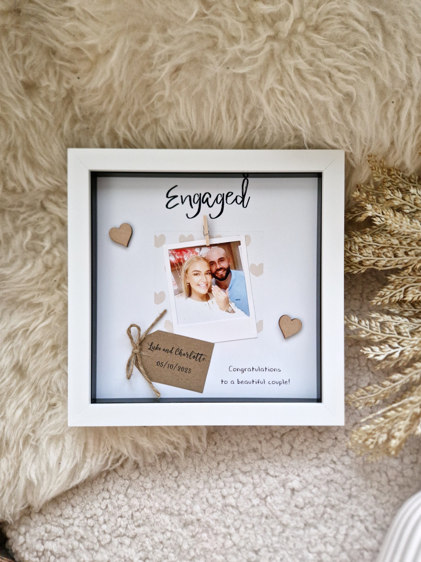 Personalised engagement frame