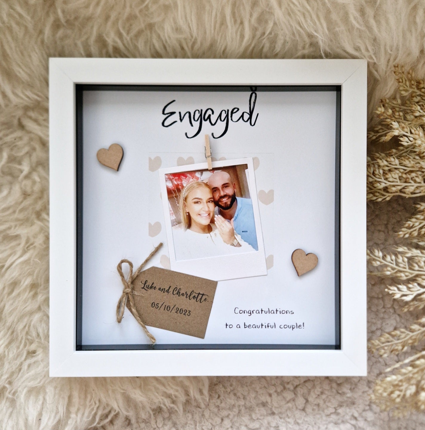 Personalised engagement frame