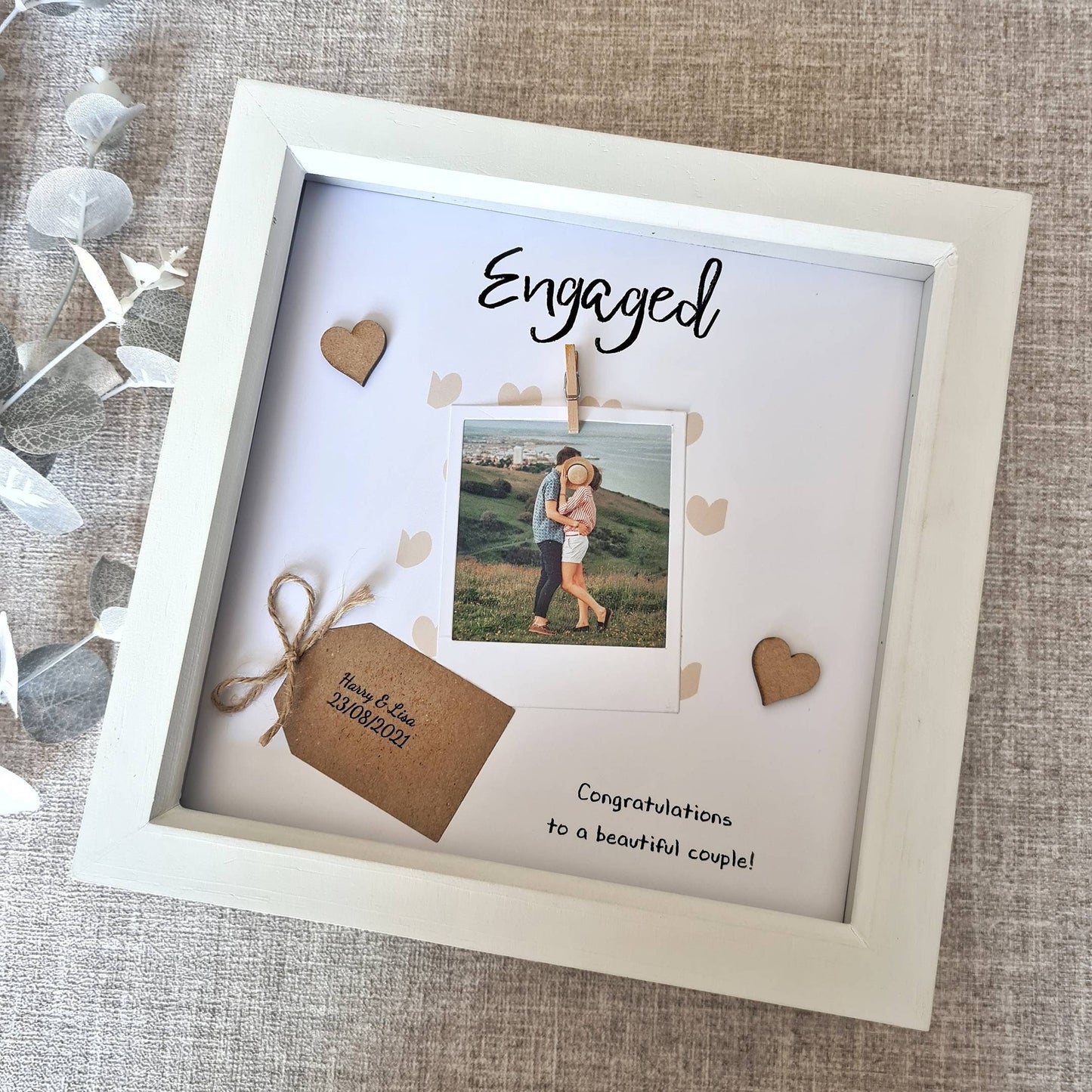 Personalised engagement frame